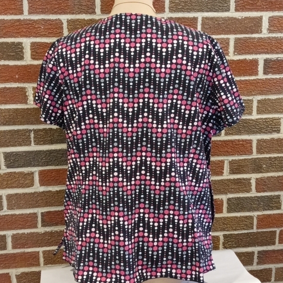 Willowbrook scrub top 2XL - Picture 3 of 6